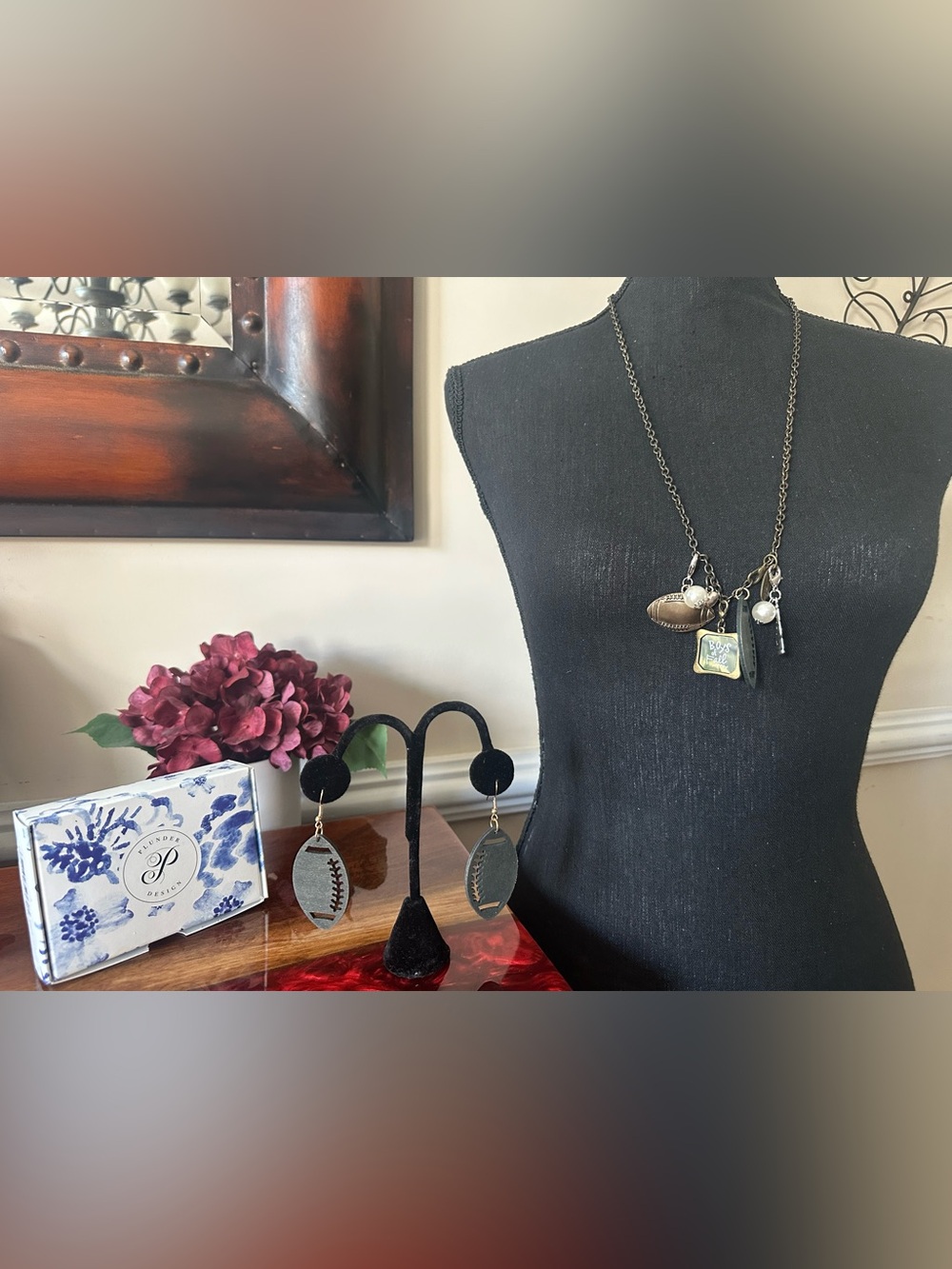 Plunder Designs ‘Football Frenzy’ Jewelry Set: Necklace & Earrings NIB